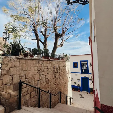 En Casco Antiguo De Аликанте